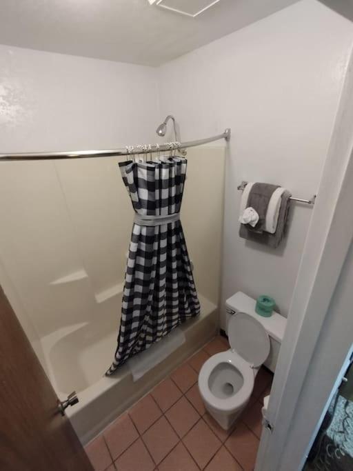 Hotel 2 Queen Beds Hotel Room 220 Booking 斯蒂尔沃特 外观 照片